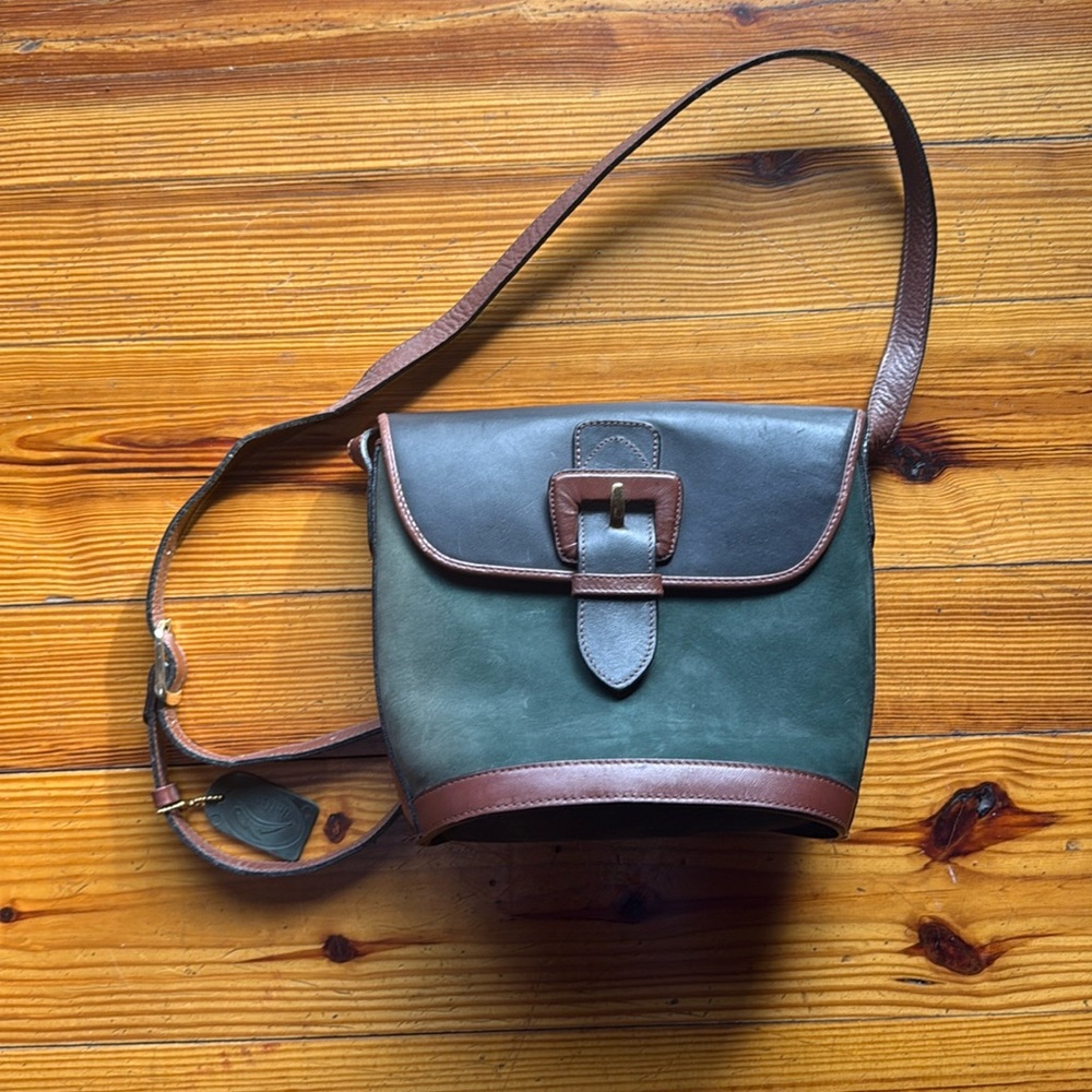 Delfino Like New Suede Bag